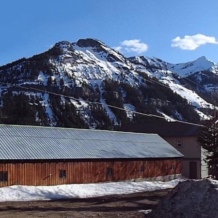 Alpine Motel Of Cooke City Eksteriør bilde