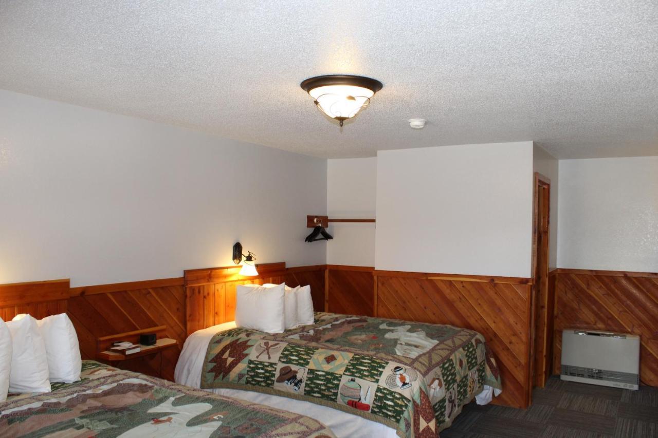 Alpine Motel Of Cooke City Eksteriør bilde